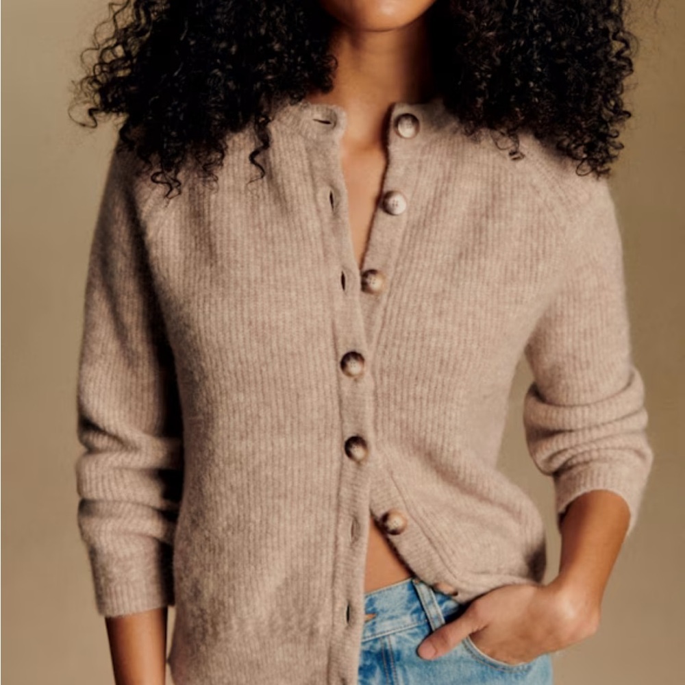 Sezane Sweater M